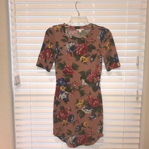 Floral Pink Dress Agaci